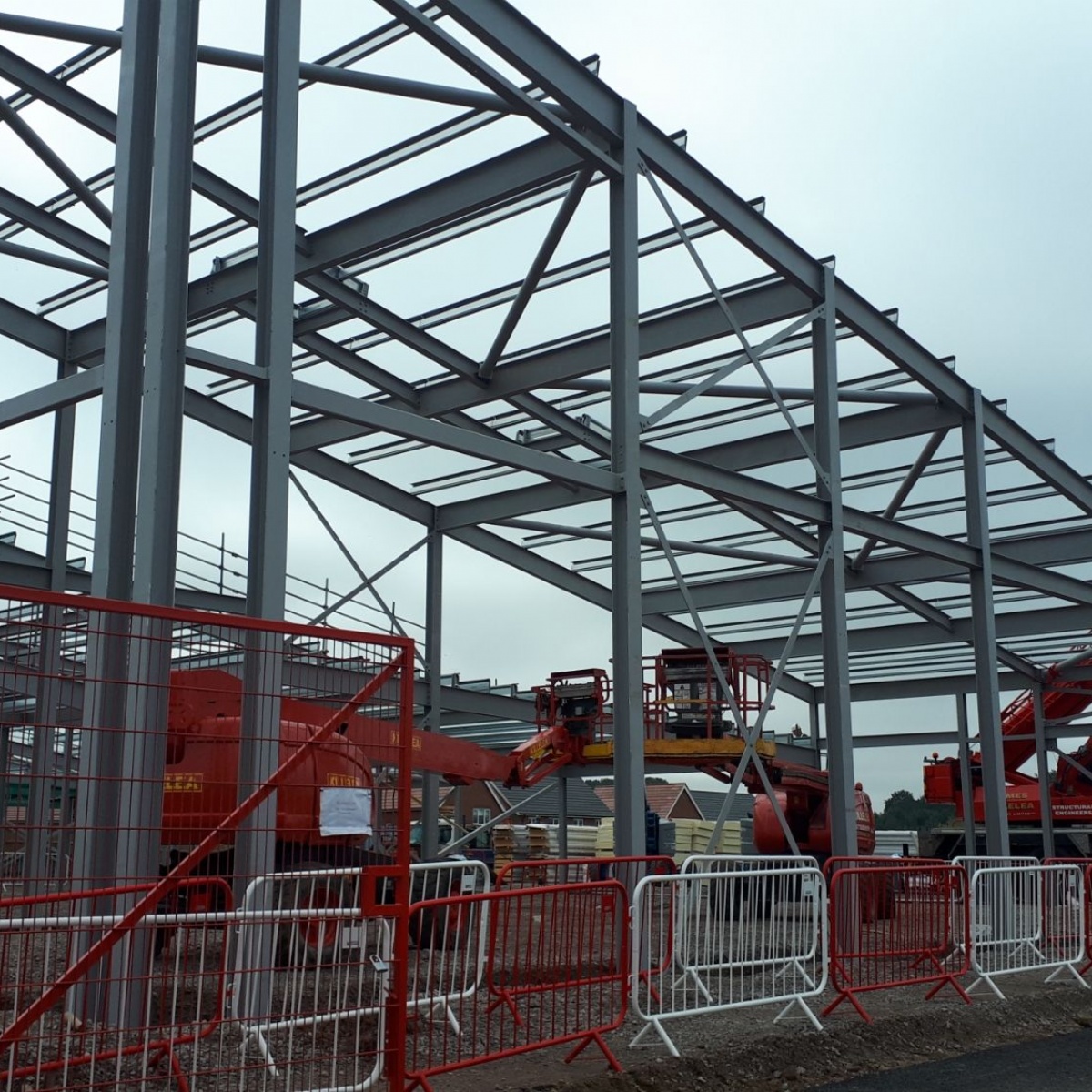 Foxbridge Primary School - Major new £5 million school given a name